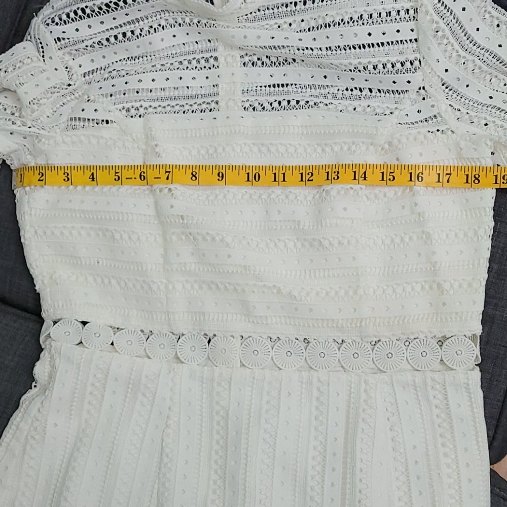 Bardot long sleeve ivory dress NWT - Picture 9 of 12